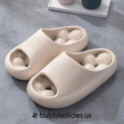 Boule de massage beige Bubble Slides édition antidérapante